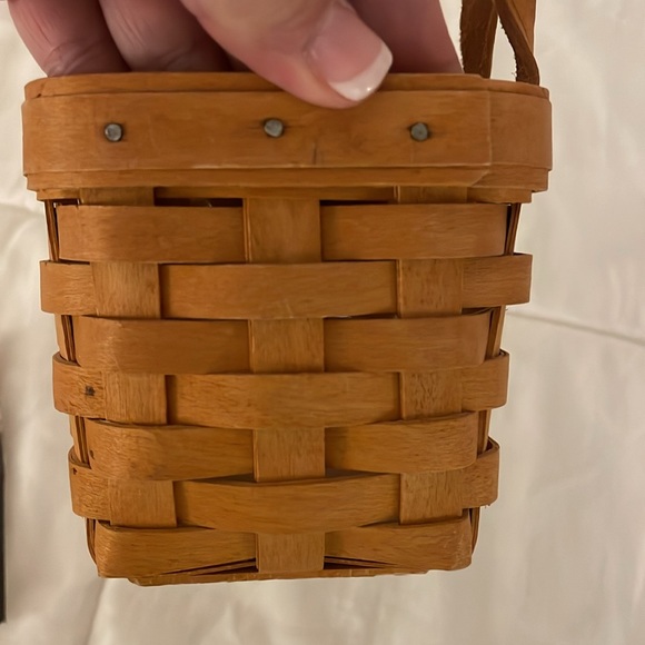 Longaberger chives booking basket with protector & booklet - Picture 4 of 9